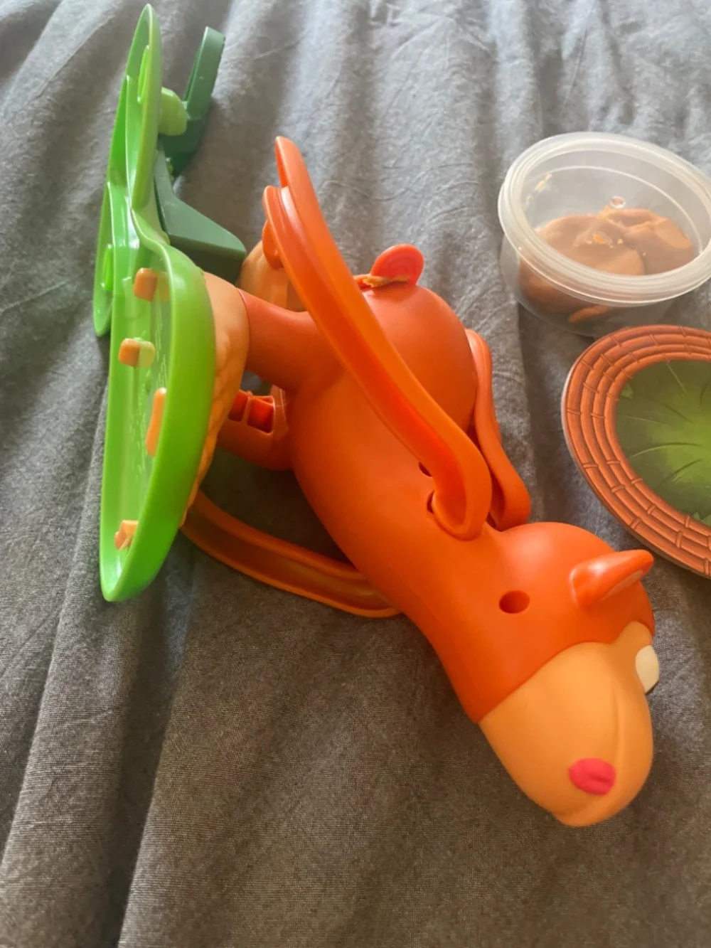 Monkey see monkey poo game